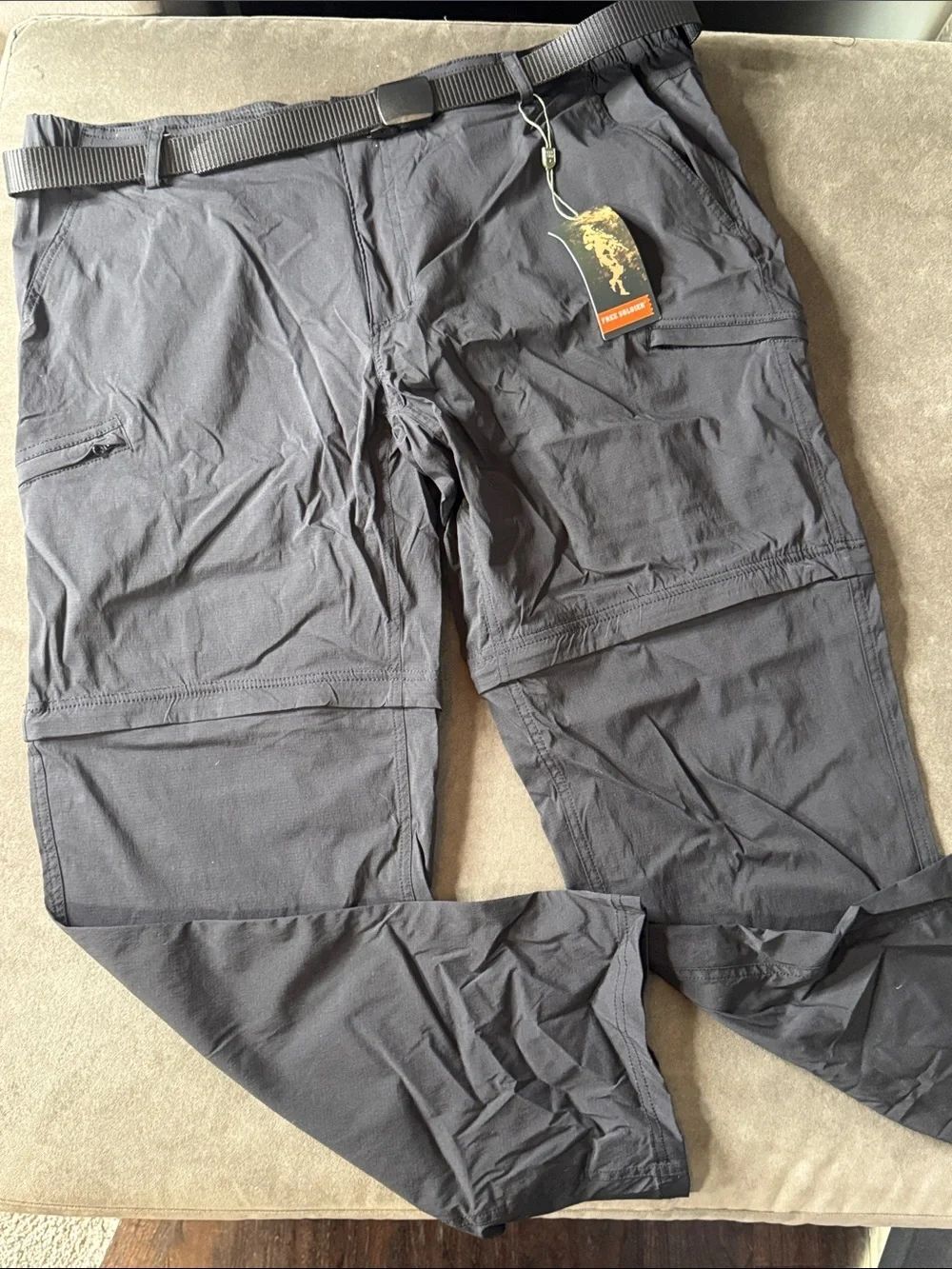 Men's Free Soldier Black Convertible Cargo Pants Shorts WaterResistant 42x32 NWT